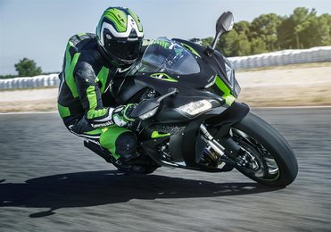 ninja zx r10